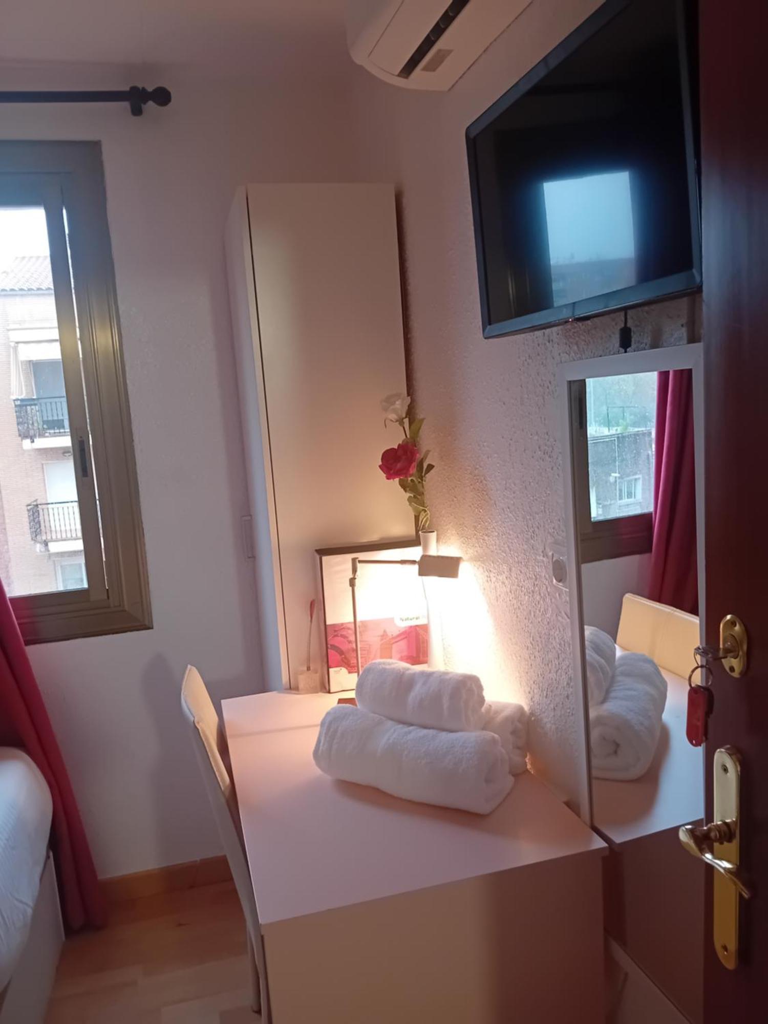 Apartamento Compartido Excelente Ubicacion Эль-Прат-де-Льобрегат Экстерьер фото